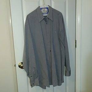 Mens light-medium gray dress shirt